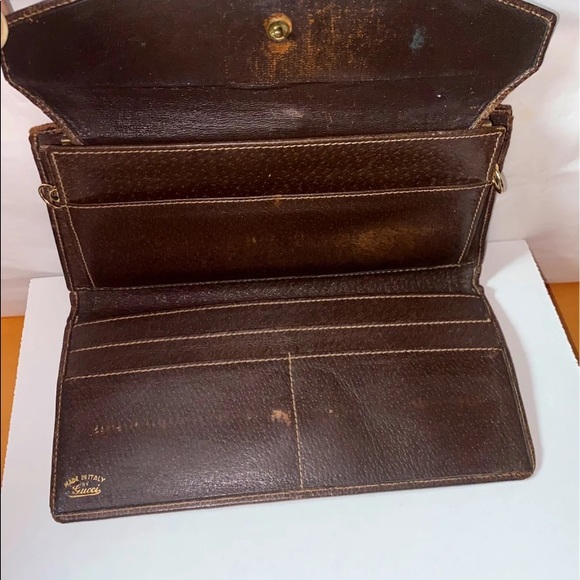 SOLDAuthentic Vintage Gucci GG Coated Canvas Wallet - Picture 6 of 12